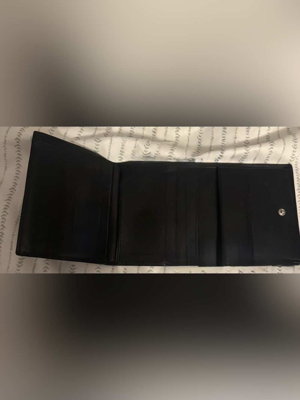 Prada Milano Black Leather Trifold Wallet Made in Italy - Picture 4 of 16